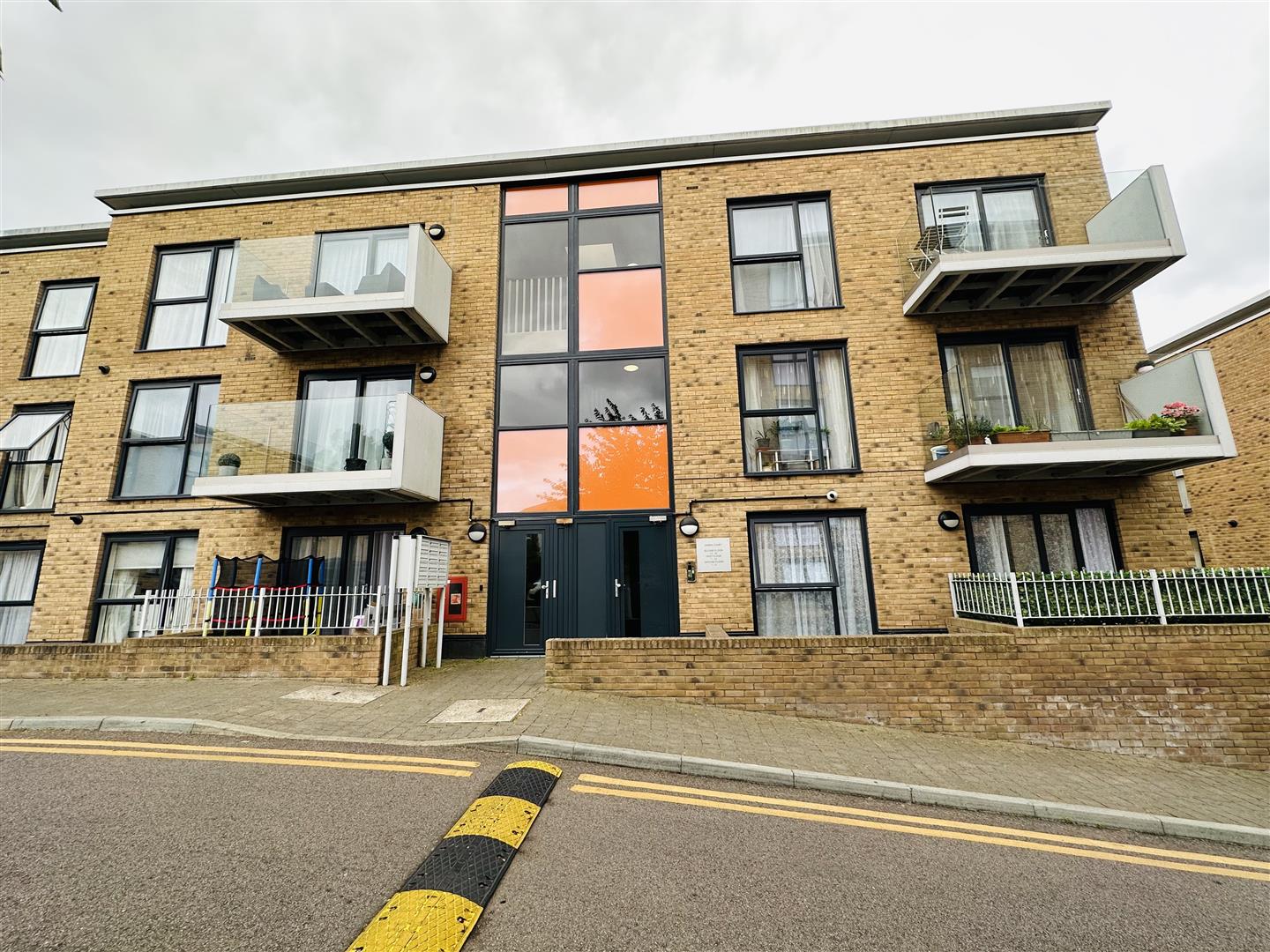 Flat 1 Gemini Court, 12 Zodiac Close Edgware